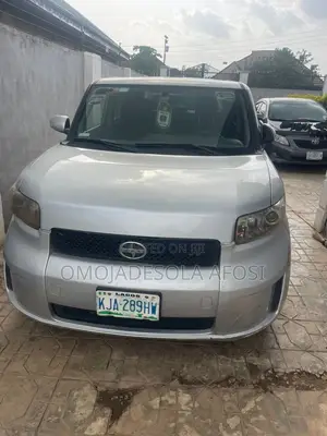 Scion xB Base 2006 Silver