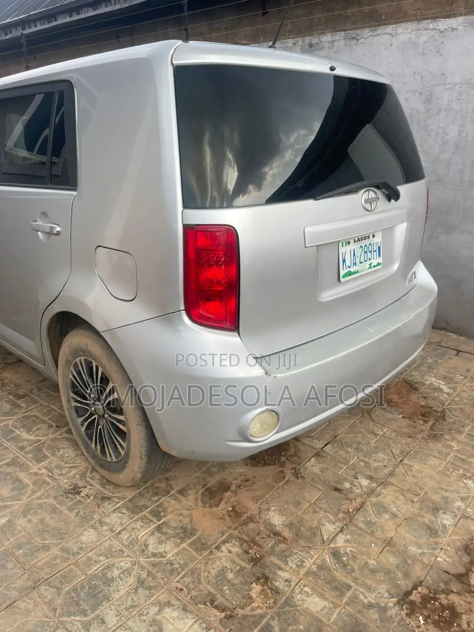 Scion xB Base 2006 Silver