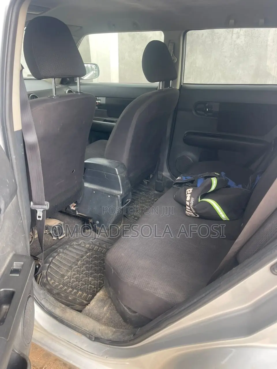Scion xB Base 2006 Silver