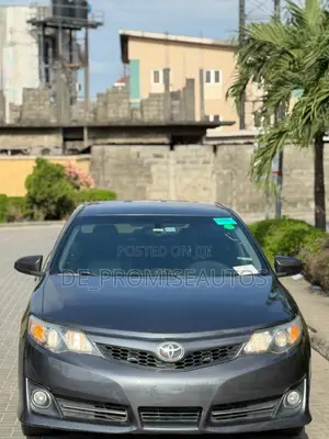 Toyota Camry 2013 Gray