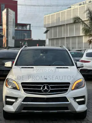 Mercedes-Benz M Class ML350 4MATIC 4dr SUV AWD (3.5L 6cyl 7A) 2014