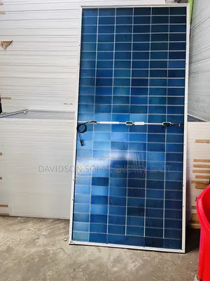 650watt Jinko Solar Panel Half Court