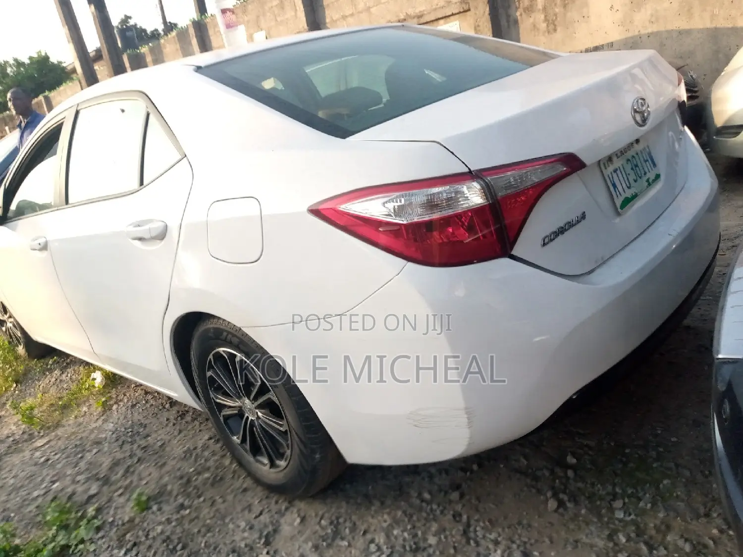 Toyota Corolla 2015 White