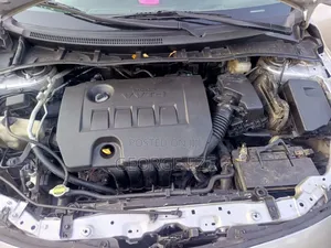 Toyota Corolla 2009 Silver