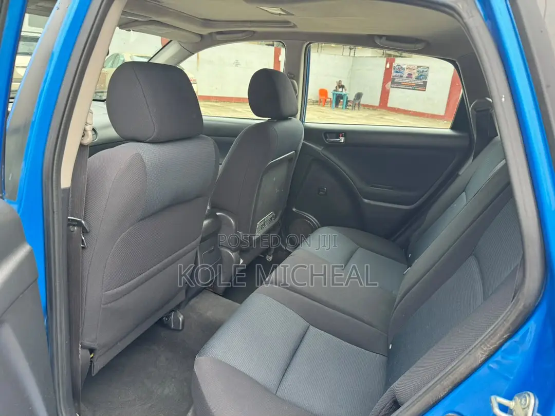 Toyota Matrix 2006 Blue