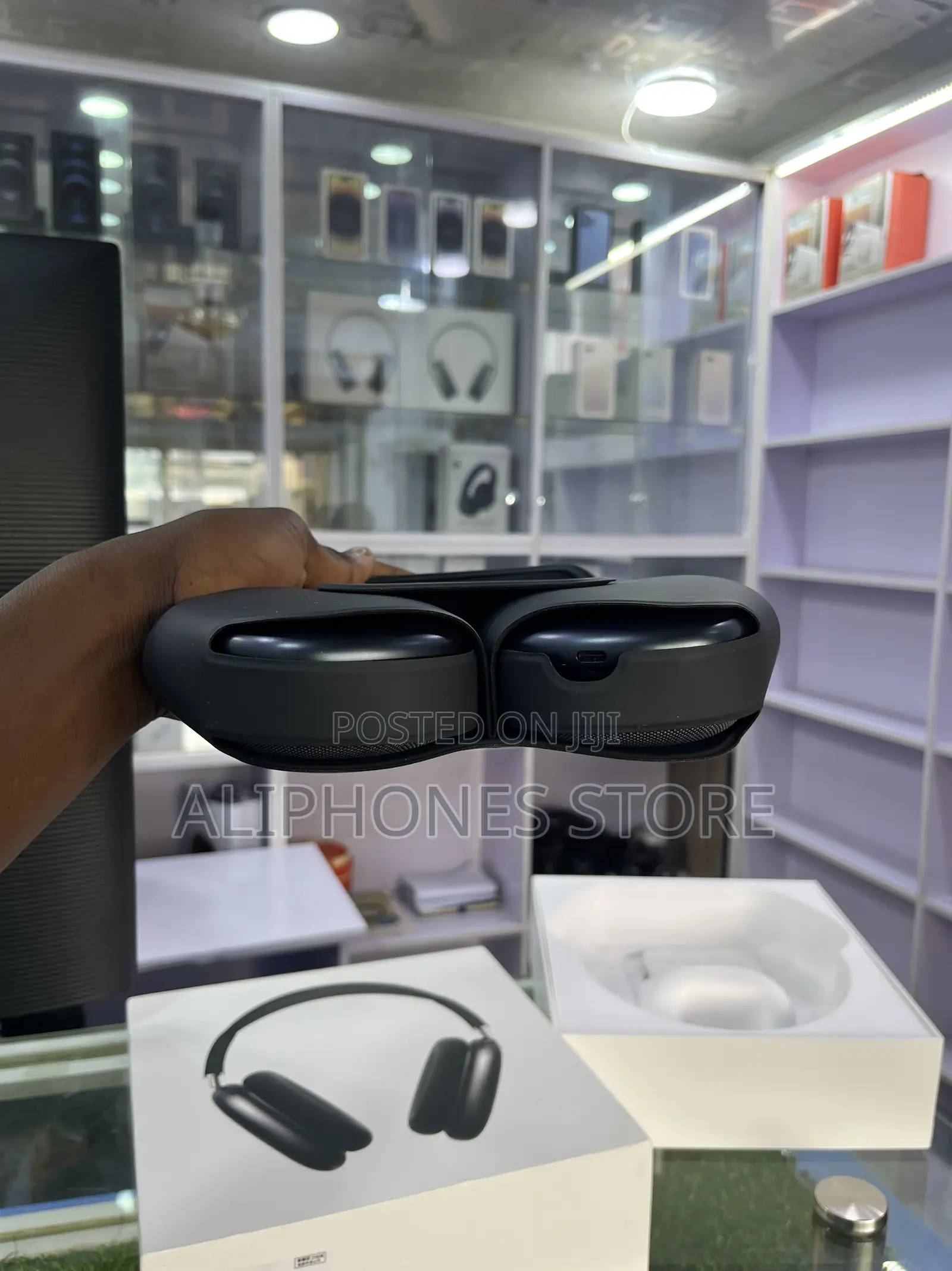 AirPods Max USB-C
