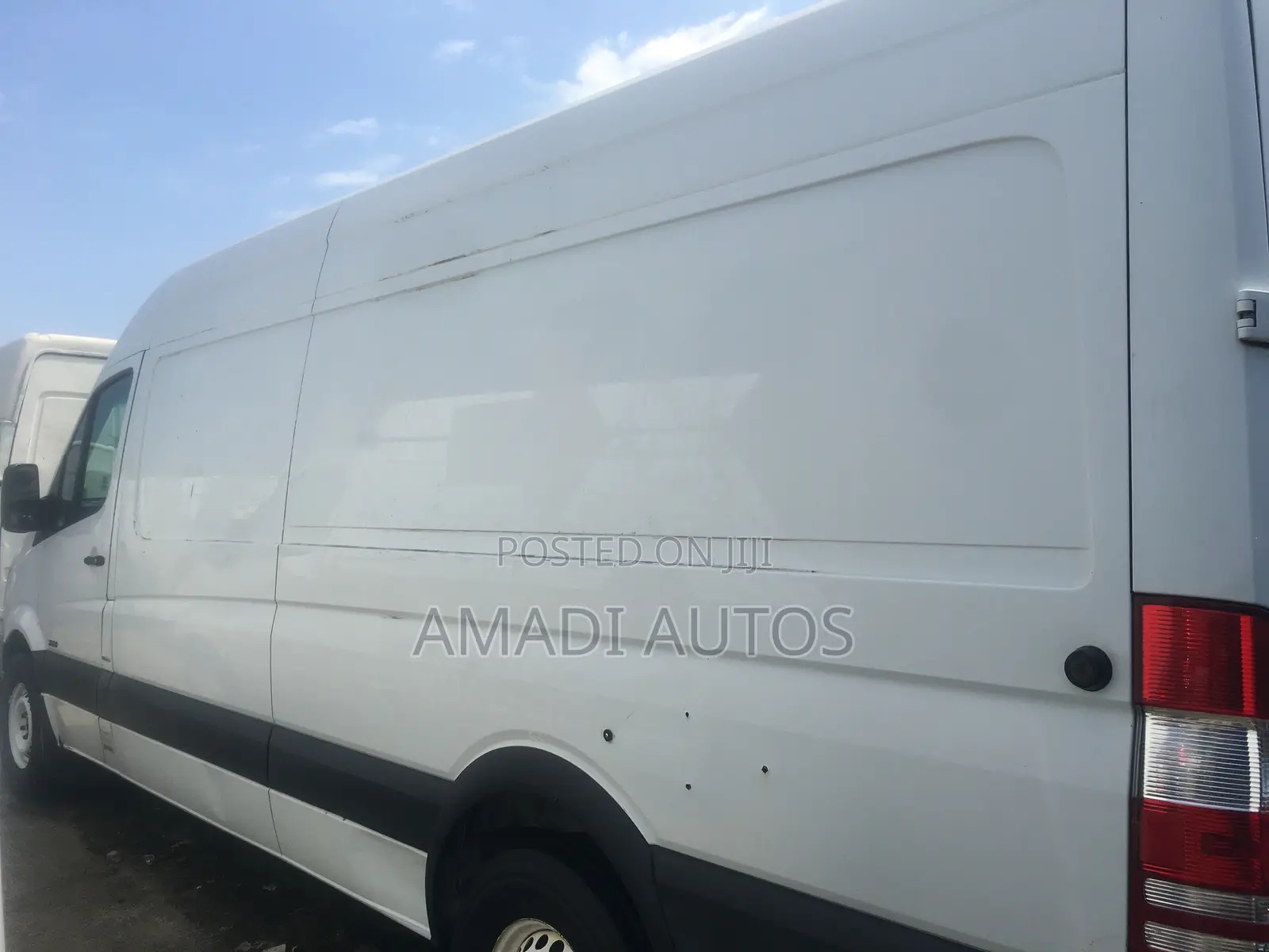 Mercedes-Benz Sprinter 2011 White