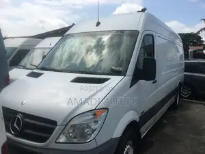 Mercedes-Benz Sprinter 2011 White