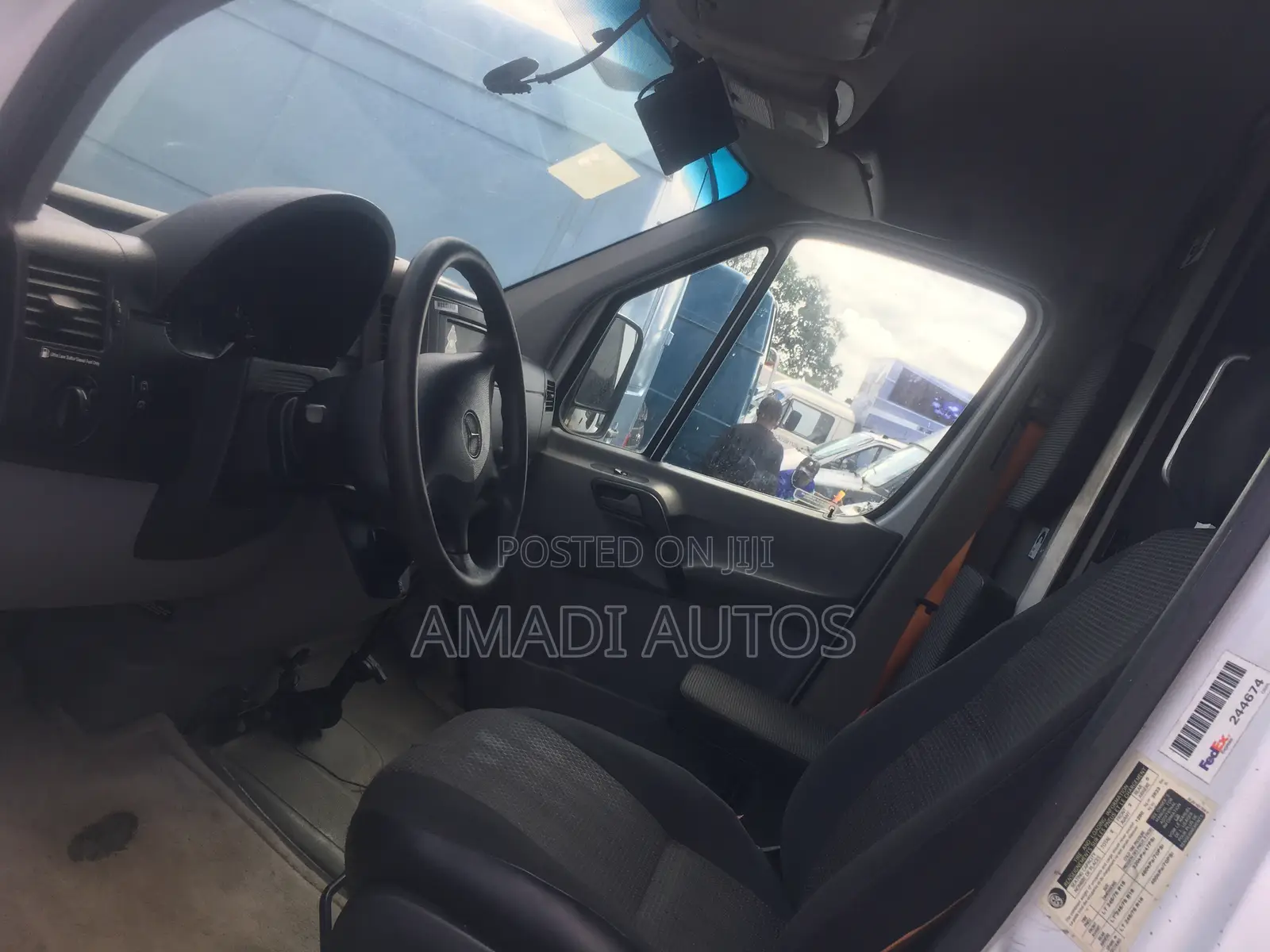 Mercedes-Benz Sprinter 2011 White