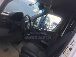Mercedes-Benz Sprinter 2011 White