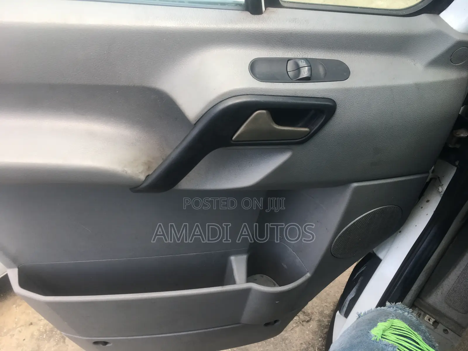 Mercedes-Benz Sprinter 2011 White