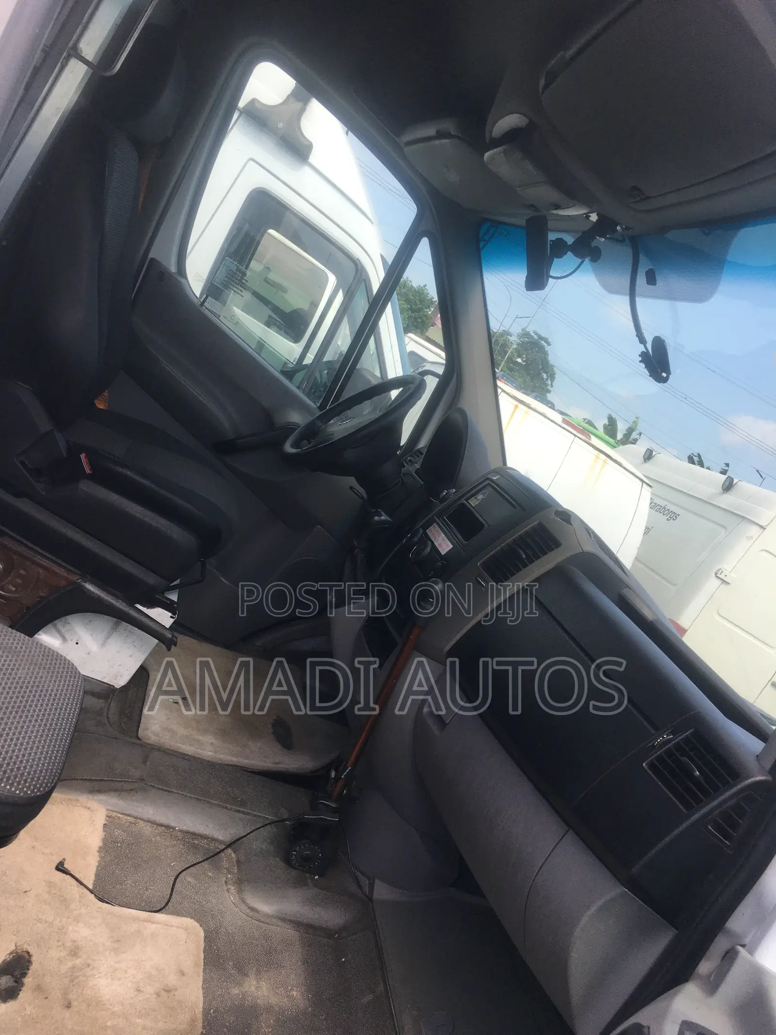 Mercedes-Benz Sprinter 2011 White