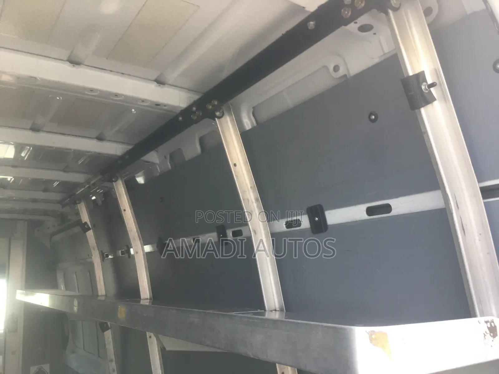 Mercedes-Benz Sprinter 2011 White