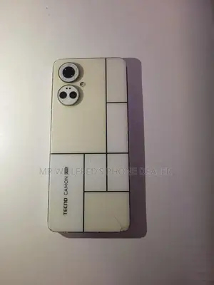 Tecno Camon 19 Pro 256 GB White
