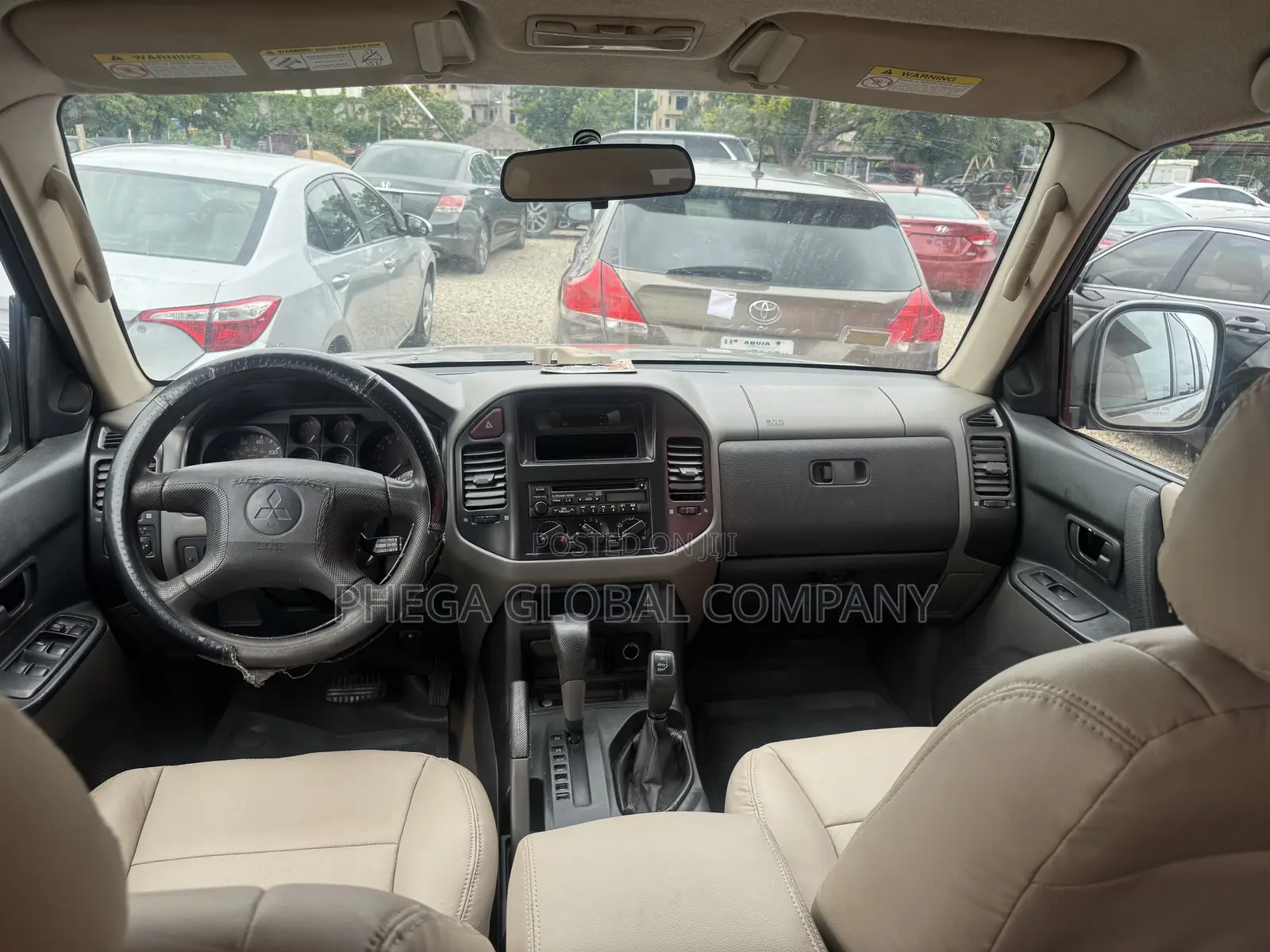 Mitsubishi Pajero 2001 Ivory