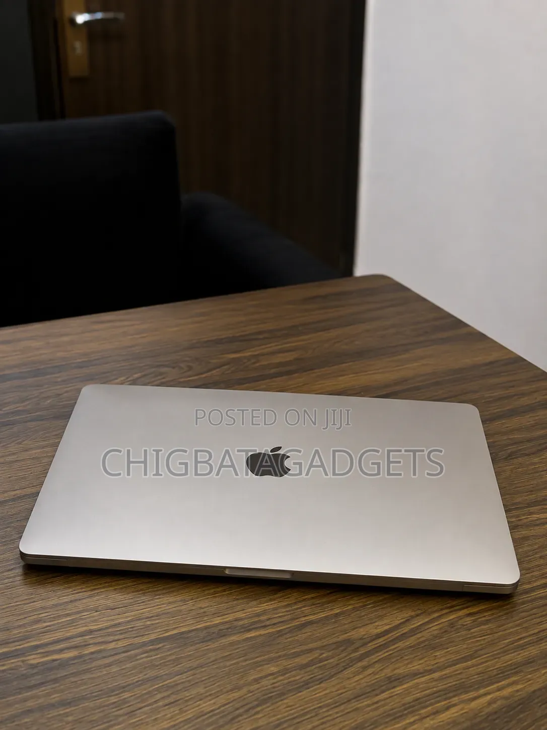 Laptop Apple MacBook 2020 16GB SSD 256GB