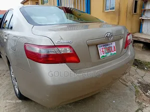 Toyota Camry 2007 Gold