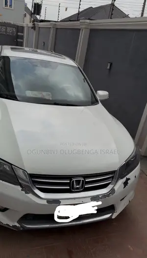 Honda Accord EX-L V-6 4dr Sedan FWD (3.5L 6cyl 6A) 2013 White