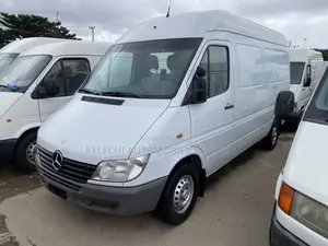 Mercedes-Benz Sprinter 2006 White