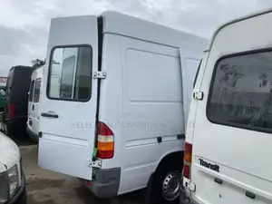 Mercedes-Benz Sprinter 2006 White