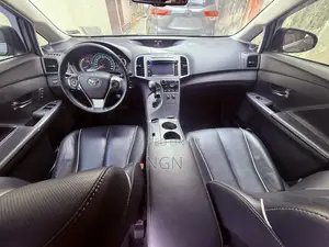 Toyota Venza XLE 2014 Gray