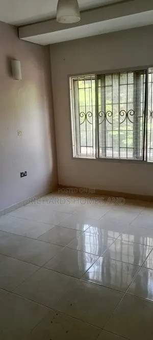 3bdrm Apartment in Banana Island for rent
