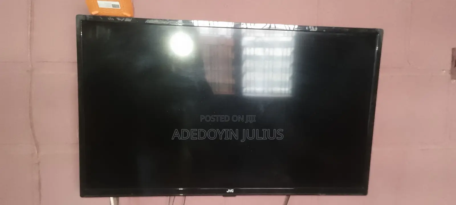 JVC Smart TV 32" Led
