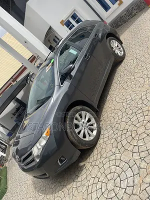 Toyota Venza LE 2013 Gray