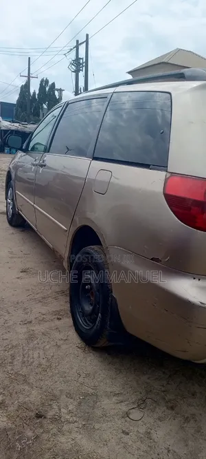 Toyota Sienna 2009