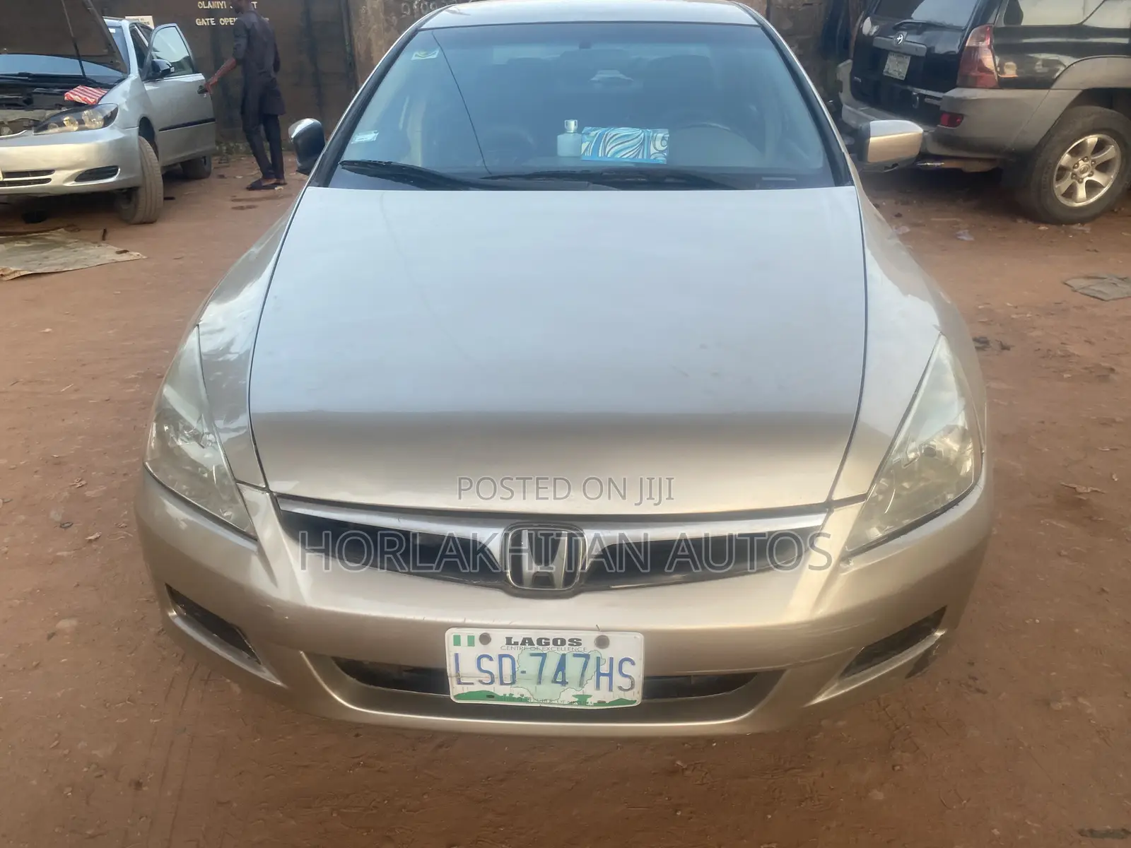 Honda Accord 2006 Gold