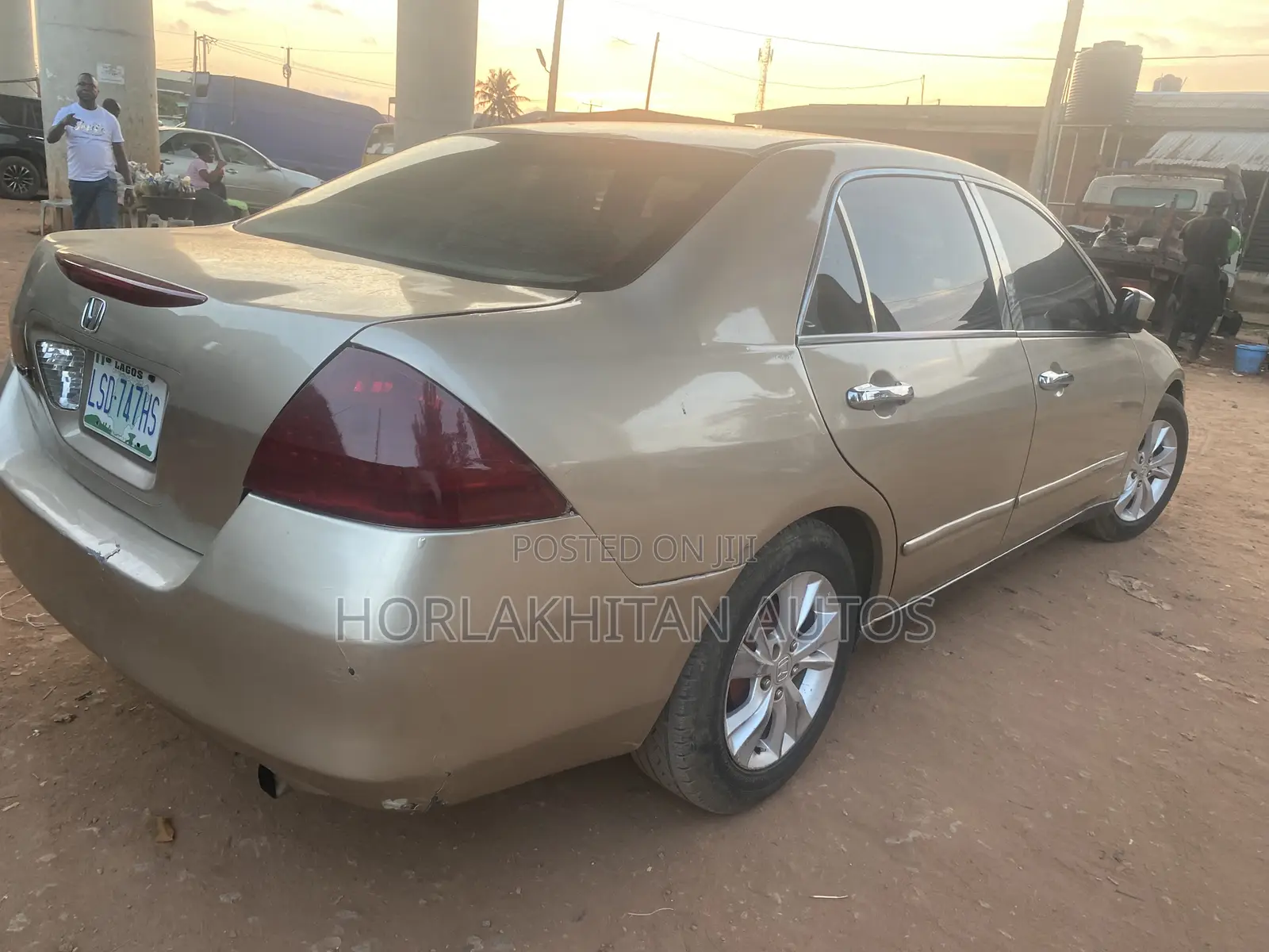 Honda Accord 2006 Gold