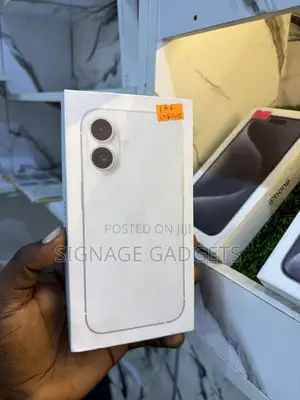 New Apple iPhone 16 Plus 128 GB White