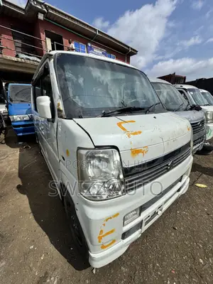 Suzuki Every 2014 White