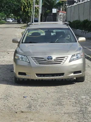 Toyota Camry 2.4 LE 2008 Gold