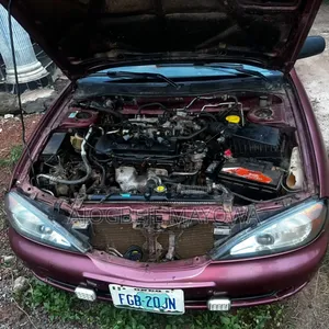 Nissan Primera Traveller 1.8 Visia 2007 Burgundy