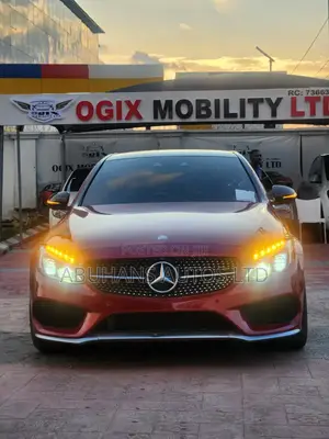 Mercedes-Benz C450 2016 Red