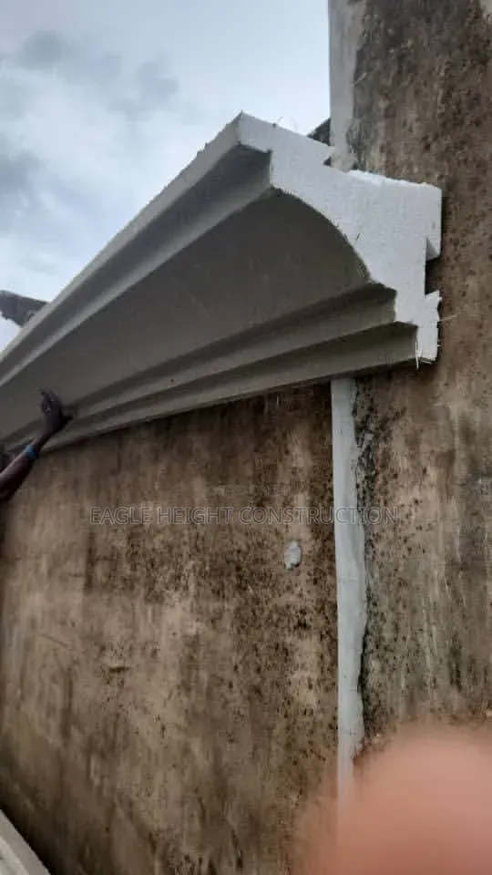 Enhance Your Building Façade With Modern Polystyrene Parapet
