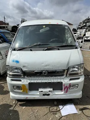 Suzuki Every 2010 White