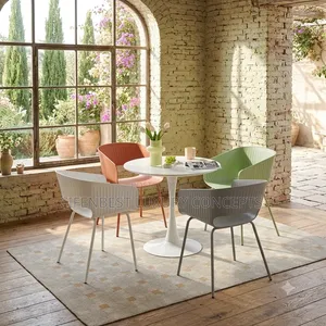 Stylish Four Seaters Round Table With Four Chairs