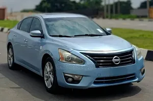 Nissan Altima 2013 Blue