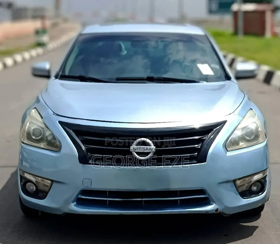 Nissan Altima 2013 Blue
