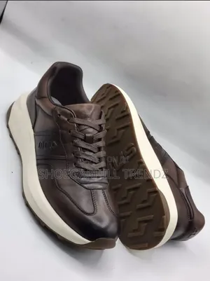 Men 4US Leather Sneakers