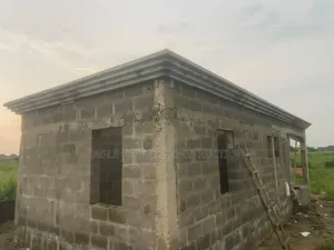 Make Your Building Distinctive With Decorative EPS Polystyrene Parapet
