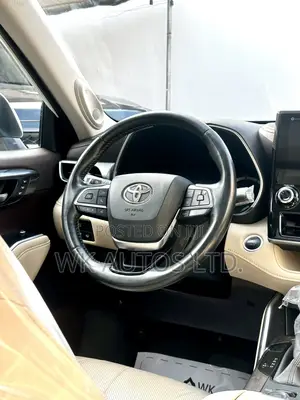 Toyota Highlander Limited AWD 2020 White