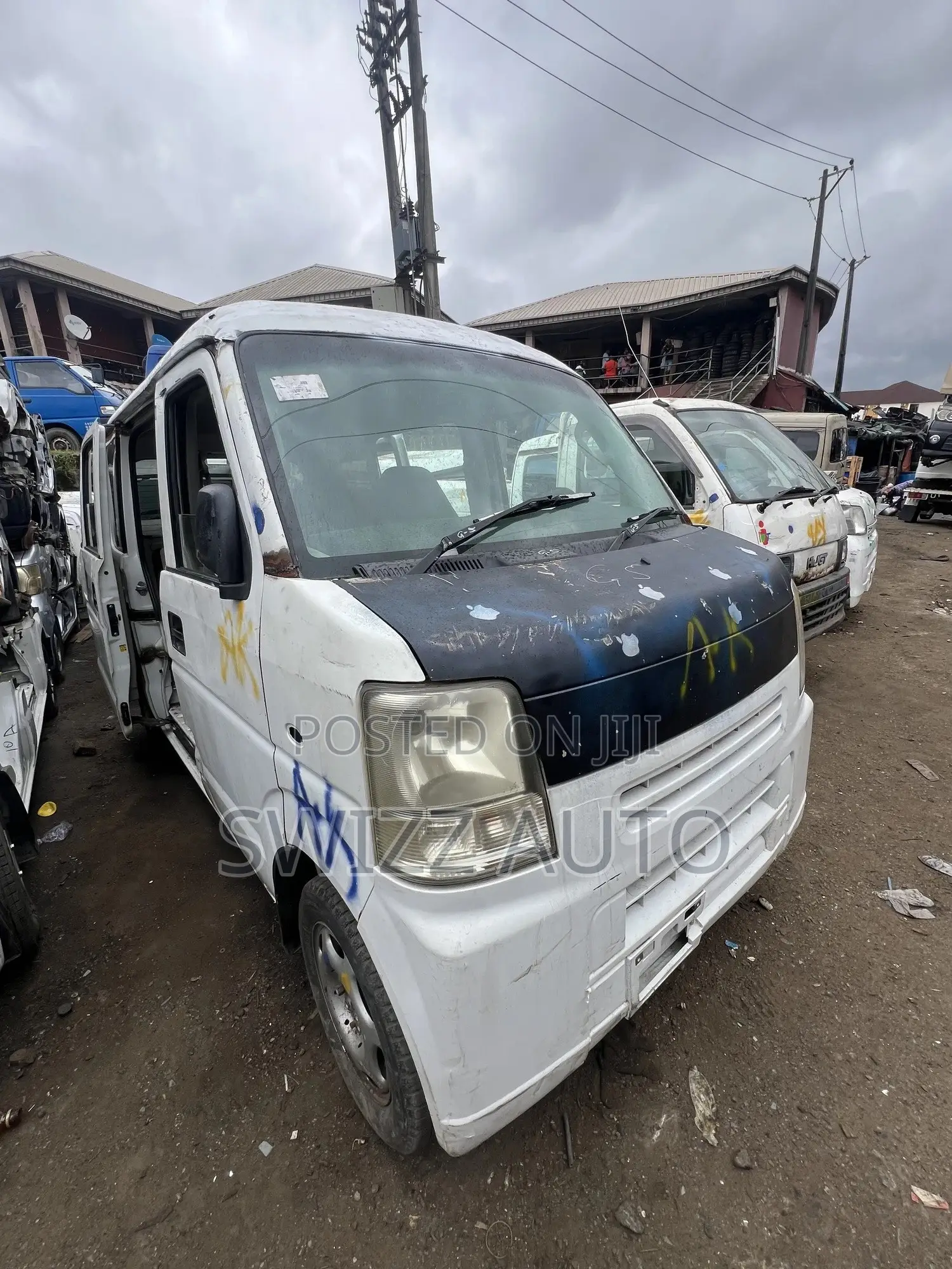 Suzuki Every 2012 White