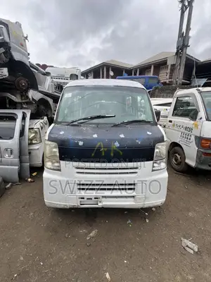 Suzuki Every 2012 White