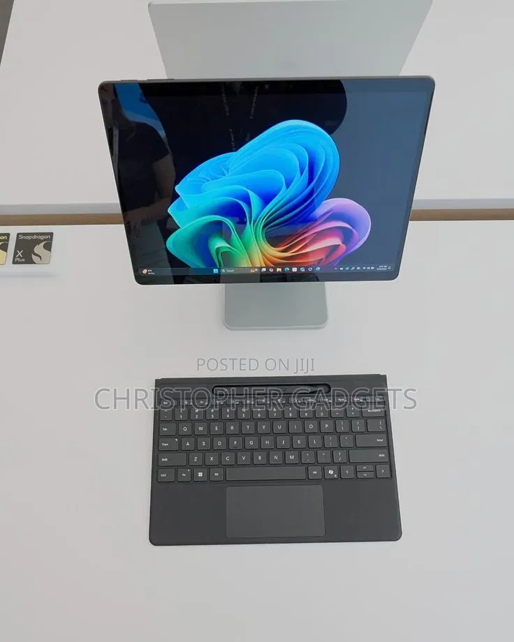 New Microsoft Surface Pro 11th Edition, a Copilot+ PC 16GB SSD 512GB