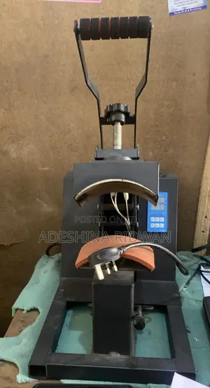 Cap Presser