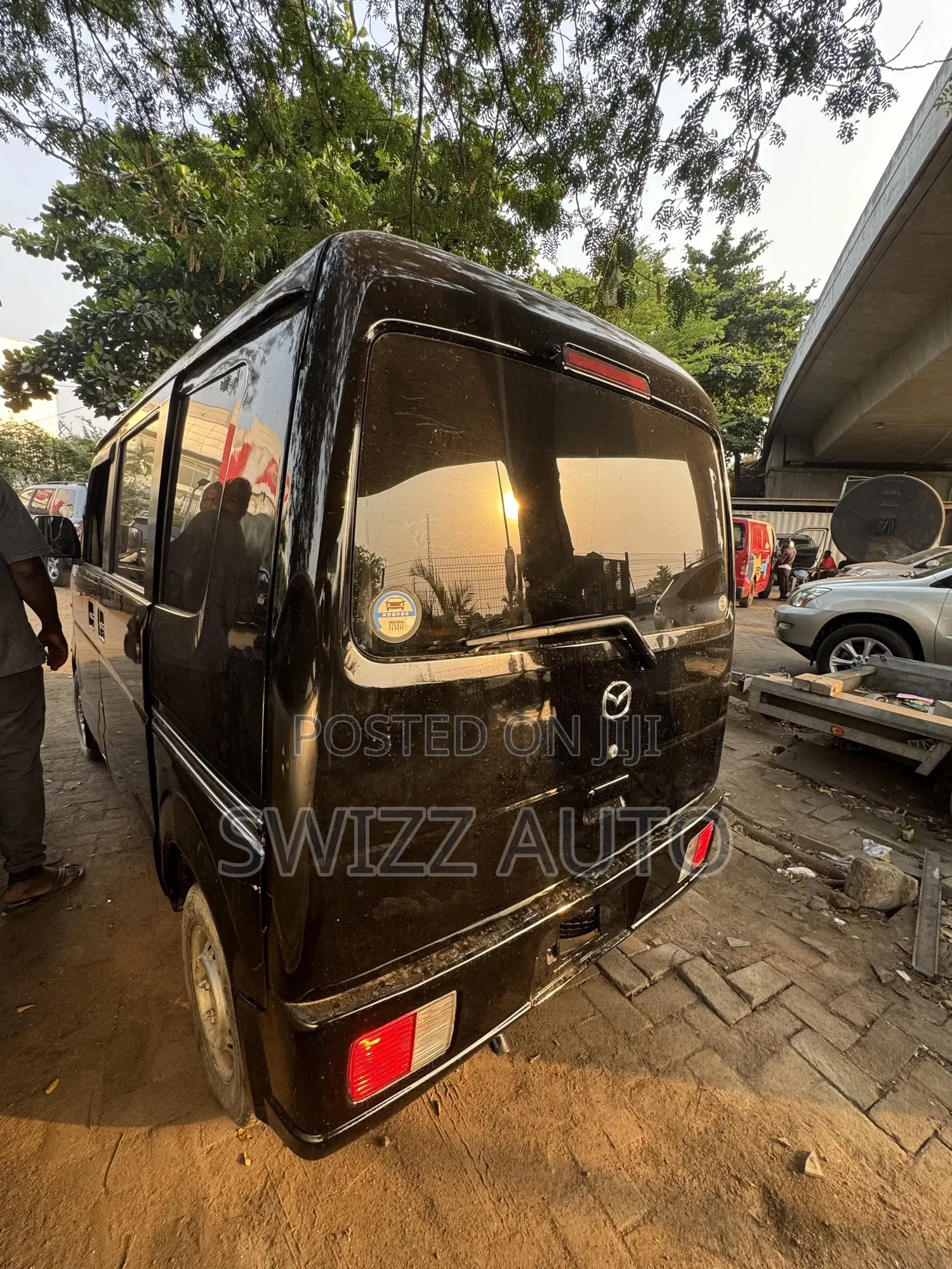 Suzuki Every 2012 Black