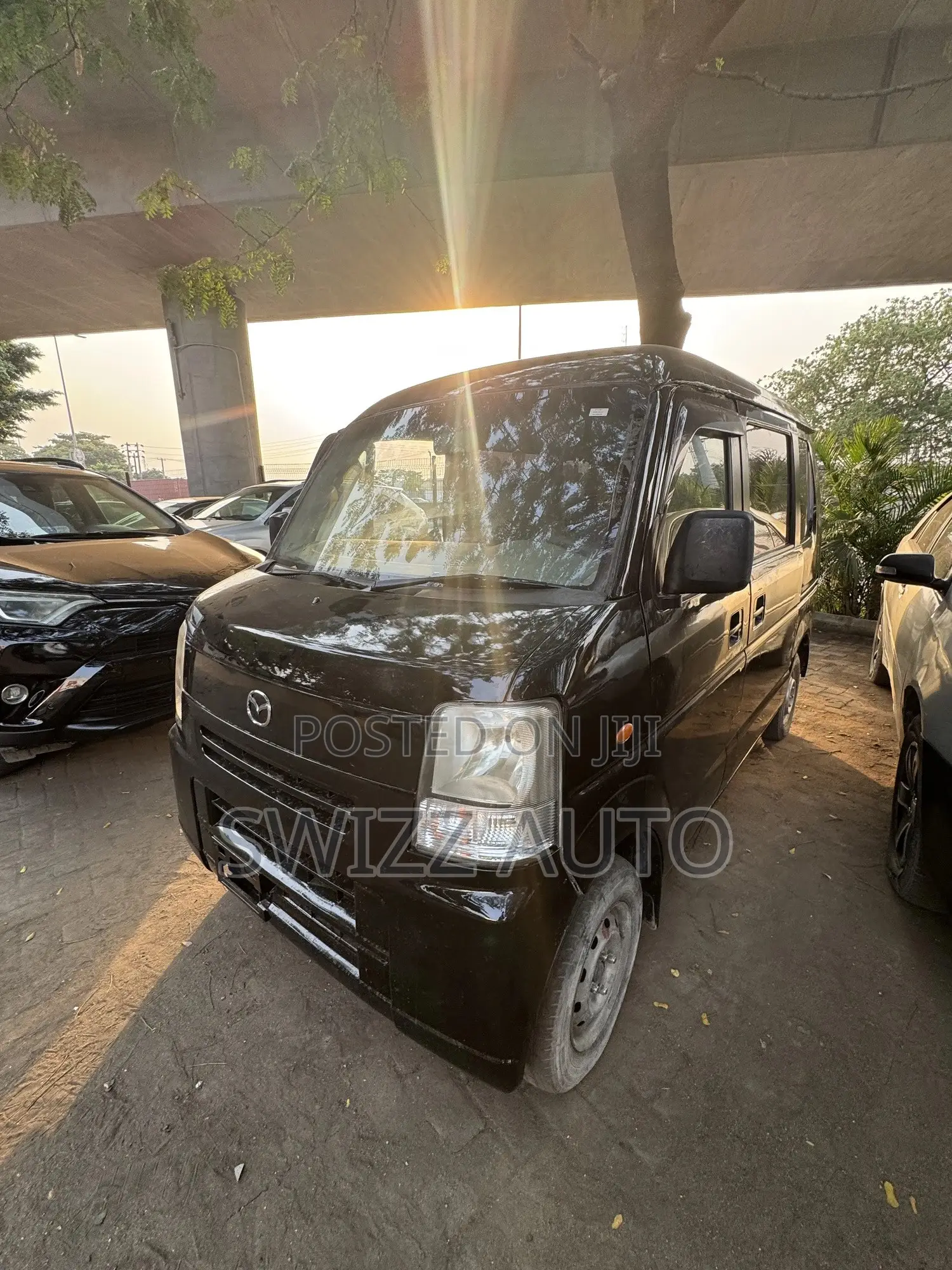 Suzuki Every 2012 Black
